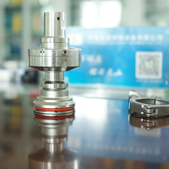 �����R���F�w���w�b��